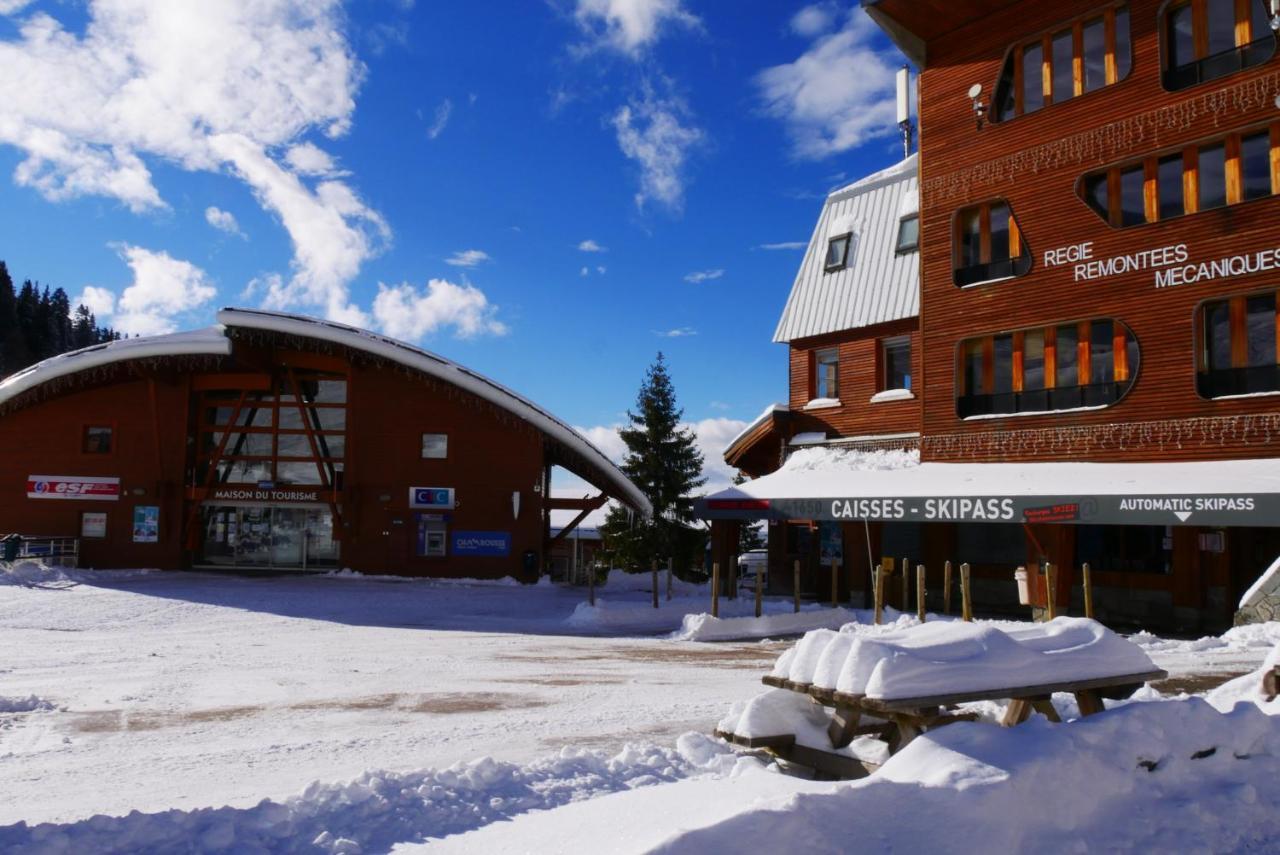 Appartement 4 Personnes 32M2 Au Pied Des Pistes- Wifi- Balcon Sud- Chamrousse 1650 Exteriör bild
