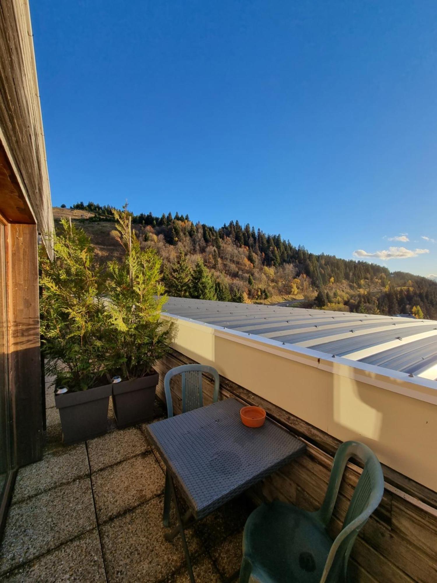 Appartement 4 Personnes 32M2 Au Pied Des Pistes- Wifi- Balcon Sud- Chamrousse 1650 Exteriör bild